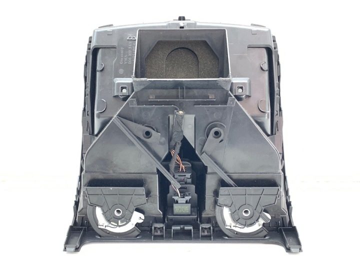 Дефлектор обдува передний VW Golf V 1K0819743B хэтчбек 03-10 вентиляции, фото 3