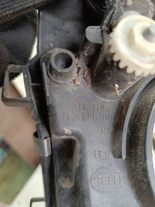 Фара левая VW Passat B5 14742500, фото 4