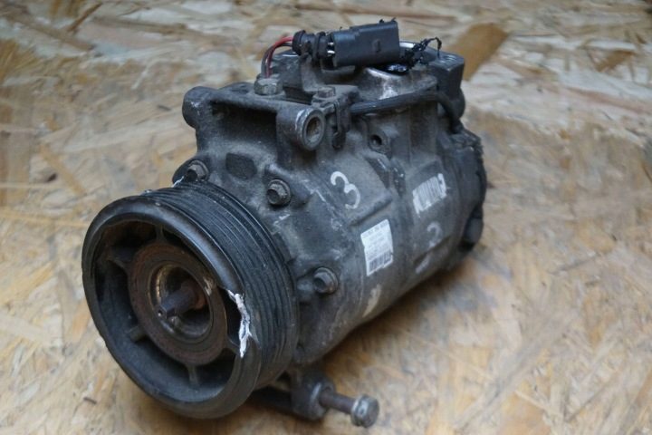 Компрессор кондиционера AUDI A4 (8EC, B7) 8E0260805BA 31048397 2.0L бензин, фото 1