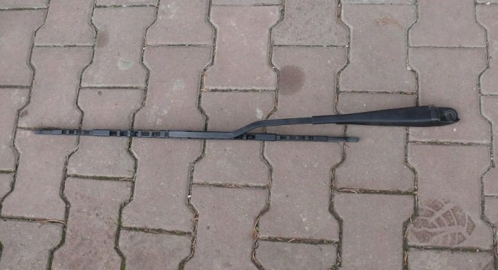 Поводок дворника правый передний Mercedes W140, фото 1