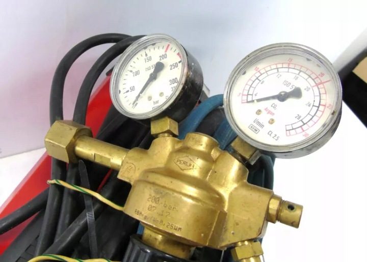 СВАРОЧНЫЙ АППАРАТ ИДЕАЛЬНЫЙ TIG 200A PULS DC INWERTOR MMA IGBT, фото 4