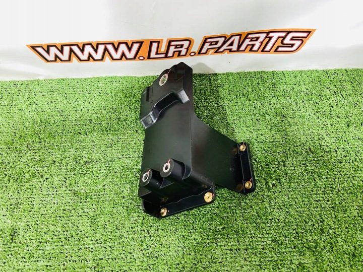 ОПОРА WYKOŃCZENIA ЛЕВОЙ ПОЛКИ BAGAŻOWEJ RANGE ROVER L460 M8E2-454A21-BC, фото 1