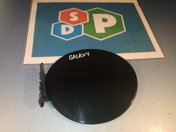 Лючок горловины бензобака GALAXY 7M0609905D 95VW405A26, фото 1