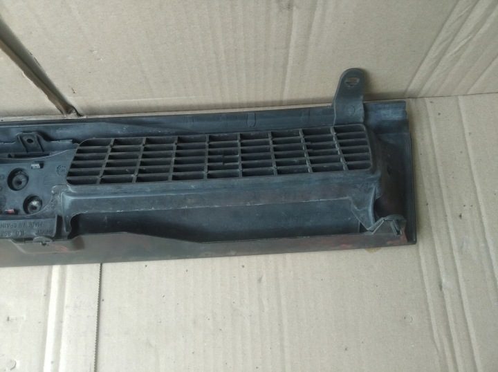 РЕШЕТКА РАДИАТОРА SEAT TOLEDO I 1L0853653, фото 6