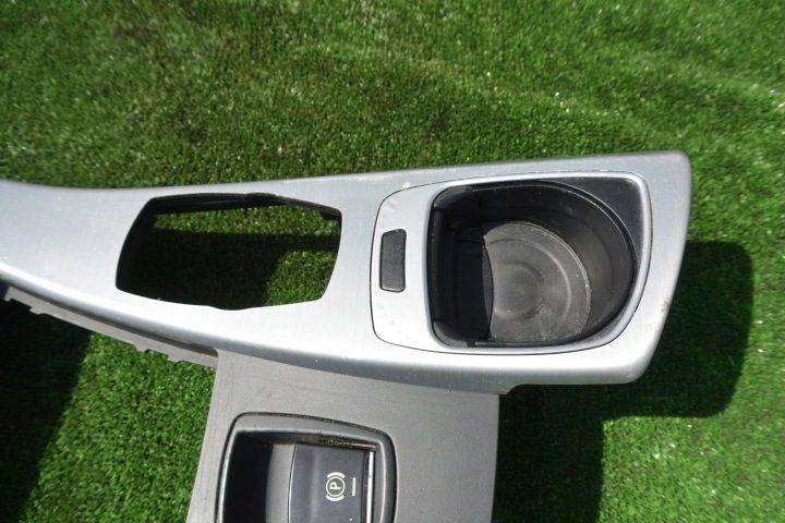 BMW F10 F11 ЦЕНТРАЛЬНАЯ КОНСОЛЬ ТОННЕЛЬ БАРДАЧОК 9206663 9171556 + Кнопка ручного тормоза BMW 5 (F10) 9180199 2.0L дизель 135 кВт 2012, фото 7