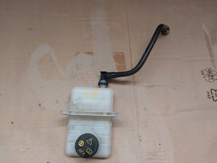 БАЧОК ШЛАНГ ТРУБКА ТОРМОЗНОЙ ЖИДКОСТИ RENAULT SCENIC IV 460917653R, фото 1