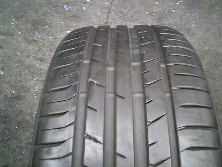 Шина летняя Toyo Proxes Sport 235/40R19 96 Y защита диска, усилитель (XL), фото 1