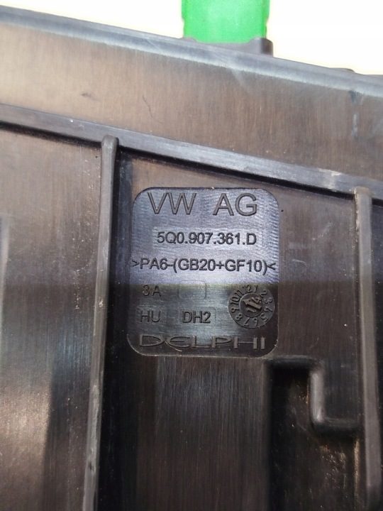 Блок предохранителей VW Golf VII Sportsvan 510 5Q0937125B, фото 3