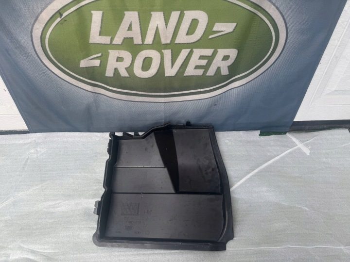 Land Rover Discovery 4 Крышка аккумулятора LR018527 EH22014A46AB, фото 1
