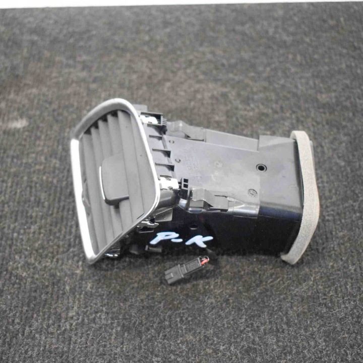 ДЕФЛЕКТОРЫ ПАНЕЛИ ПРИБОРНОГО AUDI Q3 (8U) 8U1820901C8U1820901B 3986099 2.0L, фото 3