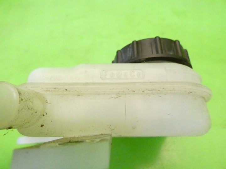 Бачок тормозной жидкости MAZDA 2 II DE 1.3 07-10, фото 6