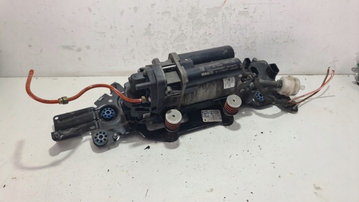 Audi OE 80a616006d, фото 1