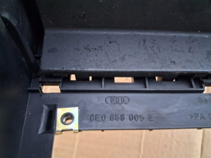 AUDI A4 B6 B7 РАМКА НАВИГАЦИИ МАГНИТОЛЫ 2 DIN КОРЗИНА КРОНШТЕЙН КОРПУС 8E0858005F, фото 5