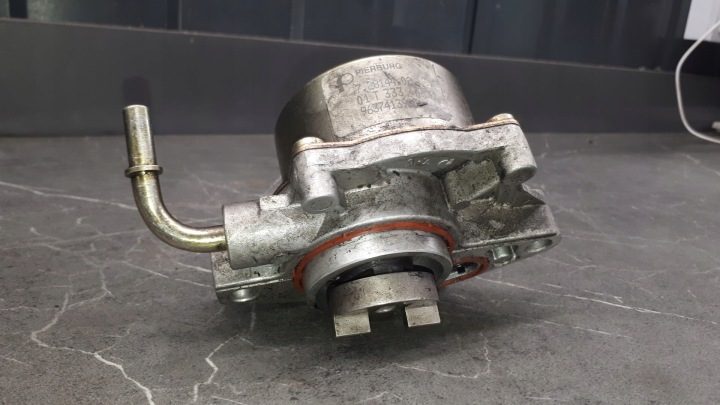 9637413980 Насос Вакуумный Citroen Peugeot 1,4 HDI, фото 4