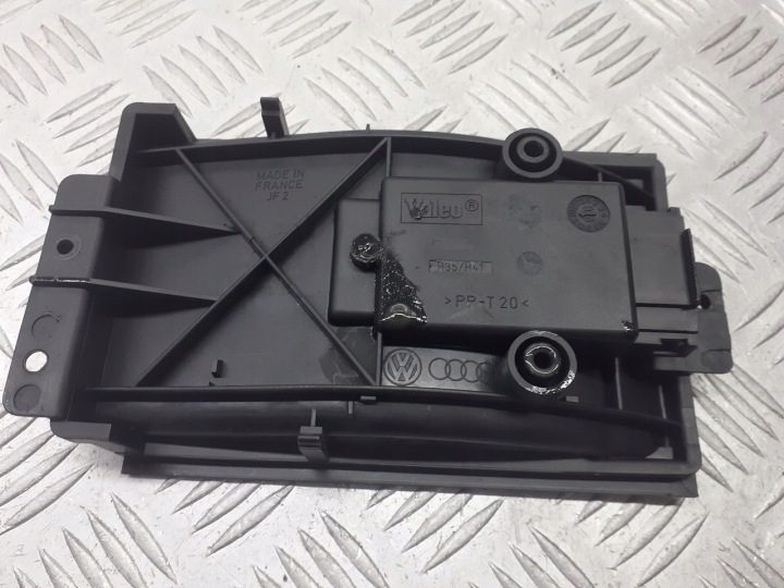 РЕЗИСТОР ВЕНТИЛЯТОРА AUDI A4 B5 1.8 4D0941563, фото 3