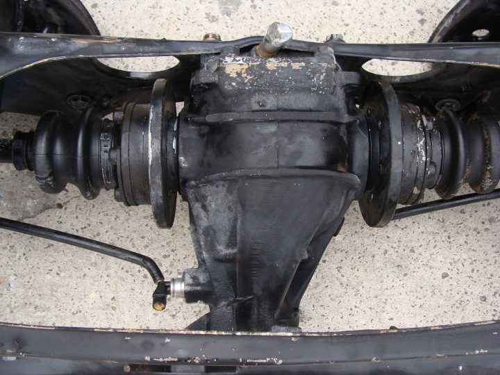 ПОДВЕСКА ЗАДНЯЯ В СБОРЕ MERCEDES W201 190 1988 г. НЕ MALOWANE НЕ РЕМОНТА, фото 16