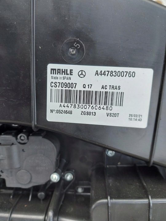 Mercedes EQV w447 V-класс отопитель задний kanały doloty a4478300760, фото 4