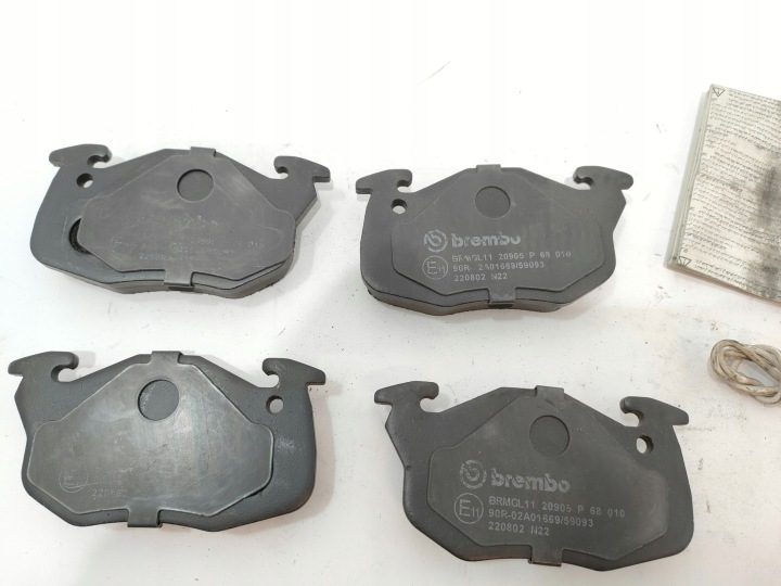 Brembo P 68 010 Комплект колодок тормозного, тормоза дисковые, фото 4
