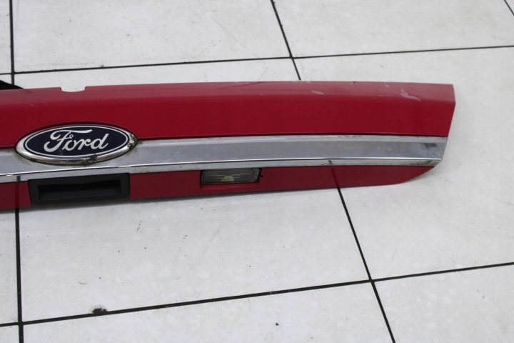 FORD FIESTA MK7 08 г.- НАКЛАДКА КРЫШКИ БАГАЖНИКА ЗАДНЯЯ K9, фото 7