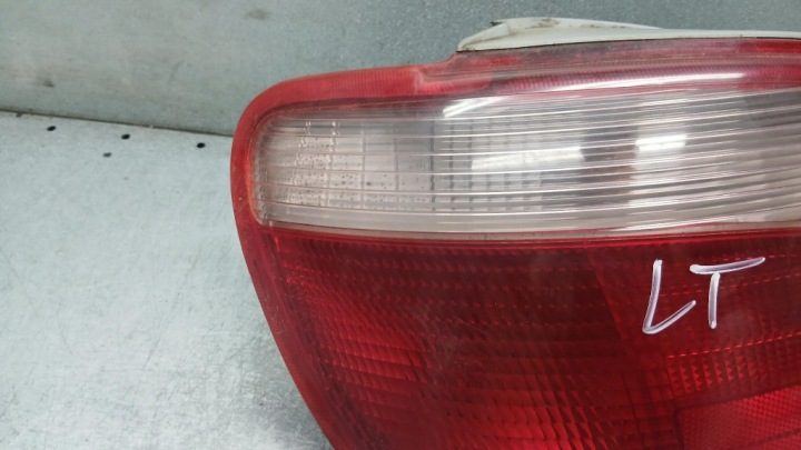 Фонарь левый задний Toyota Yaris I 1.0B, фото 5