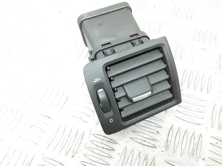 Дефлекторы панели приборного VOLVO V50 (MW) 39888290 1.6L дизель 81 кВт 2010, фото 3
