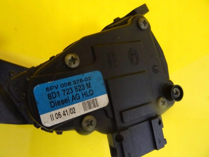 Датчик педали газа VW Passat B5 8D1723523M / 8D1723523F NR580, фото 2