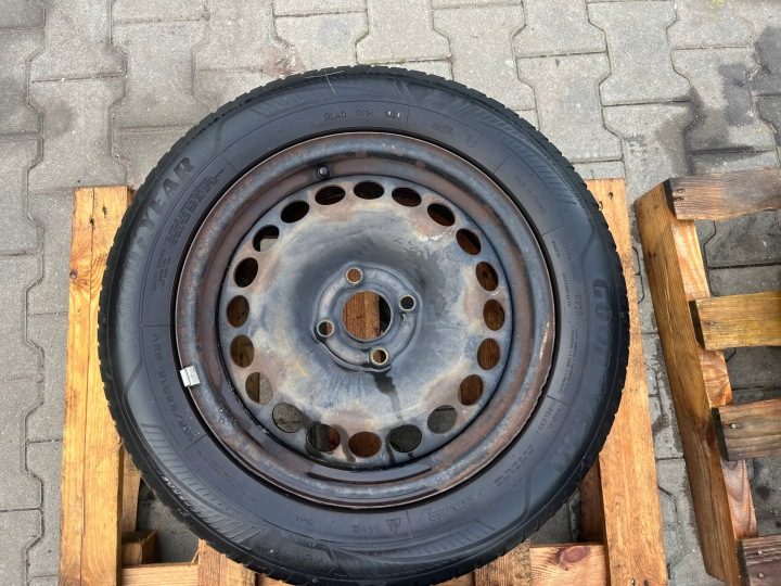 Колесо штампованный диск шина зимняя 185/65R15 R15 4x108 4x комплект ОРИГИНАЛ EUR, фото 2