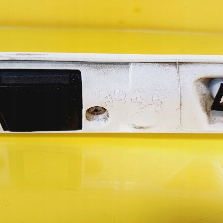 Накладка крышки багажника Audi A4 S4 B5 8D 8D5827576B NR64, фото 5