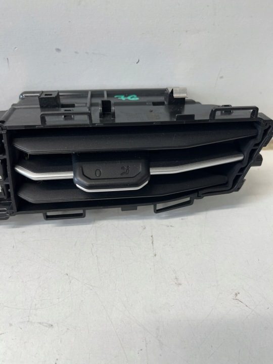 VW MULTIVAN T7 РЕШЕТКА СРЕДНЯЯ ОБДУВА КОНСОЛИ 7T0815705L, фото 3