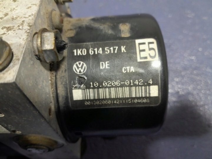 VW GOLF V 1.6 MPI 102 Л.С. НАСОС ABS 1K0614517K, фото 6