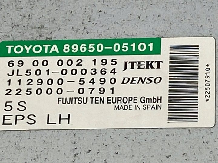Toyota Avensis T270 Модуль / Блок управления ЭУР руля 8965005101, фото 5