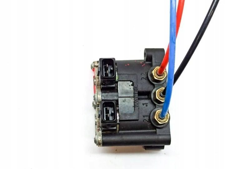 КОМПРЕССОР ПНЕВМОПОДВЕСКИ BMW 5 (E39) 4722515610 34310503 2.5L 2001, фото 3