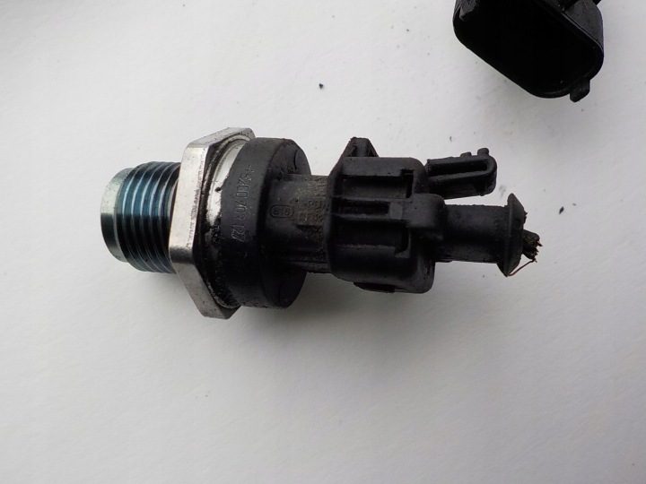 Bosch 0 281 002 916 Датчик, давление топлива, фото 3