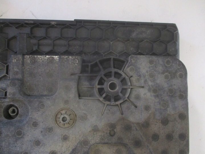 Площадка аккумулятора Audi A3 8V 5Q0915321G, фото 10