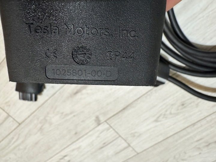 Кабель для зарядки UMC 1 2 Tesla 11 квт 3P 3 фазы комплект Adapterów, фото 11