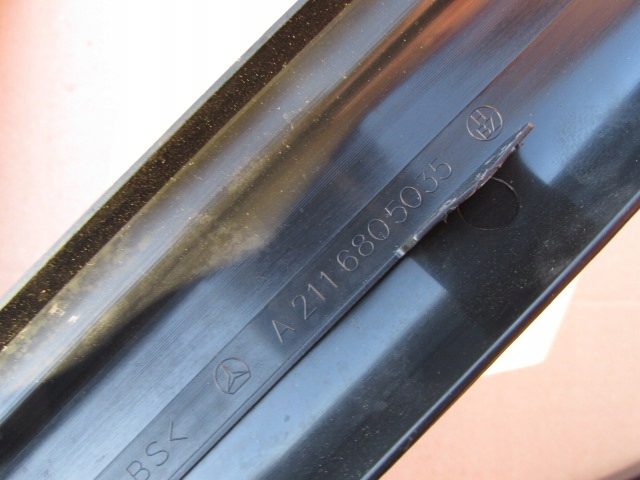 Mercedes W211 E500 рестайлинг 2007 г. A2116801535 Накладка порога КОМПЛЕКТ, фото 7