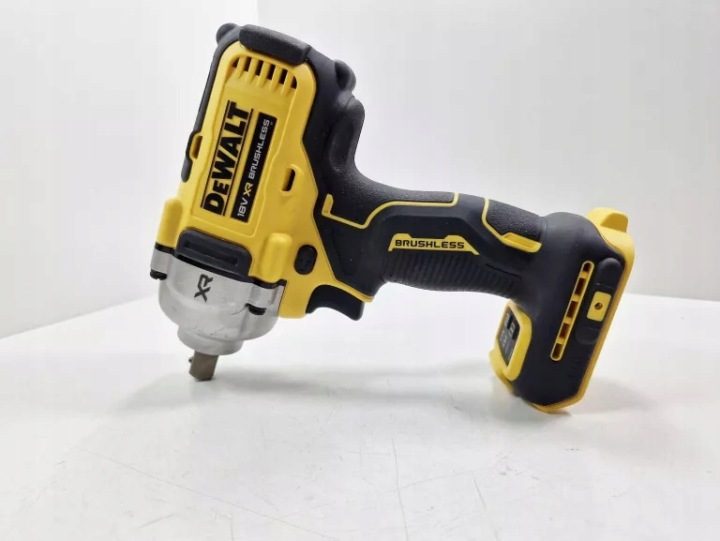 Ударный гайковерт 18V 812 Н·м 1/2 4-biegi DeWalt DCF892N, фото 1