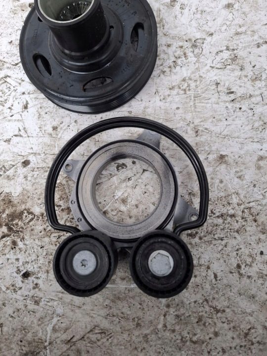 AUDI A4 B9 2015- 2 06N903133A НАТЯЖИТЕЛЬ РЕМНЯ ПОЛИКЛИНОВОГО, фото 6
