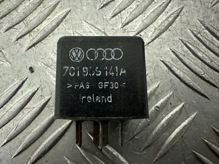 AUDI VW РЕЛЕ 114 701959141A, фото 2