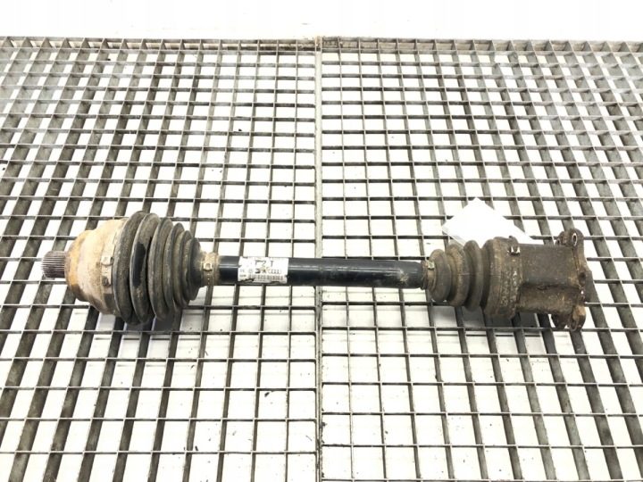 ПОЛУОСЬ ПРАВАЯ ПЕРЕДНЯЯ AUDI A6 C6 4F0407272J 2.7 180 л.с. 04-11 ШАРНИР, фото 1