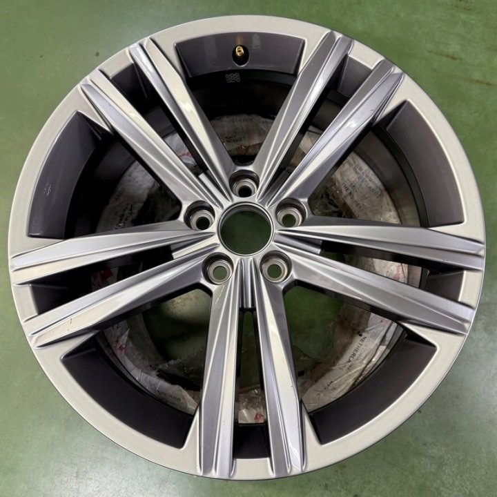 Литой диск Volkswagen Sebring 6.5" x 17" 5x100 ET 39, фото 13