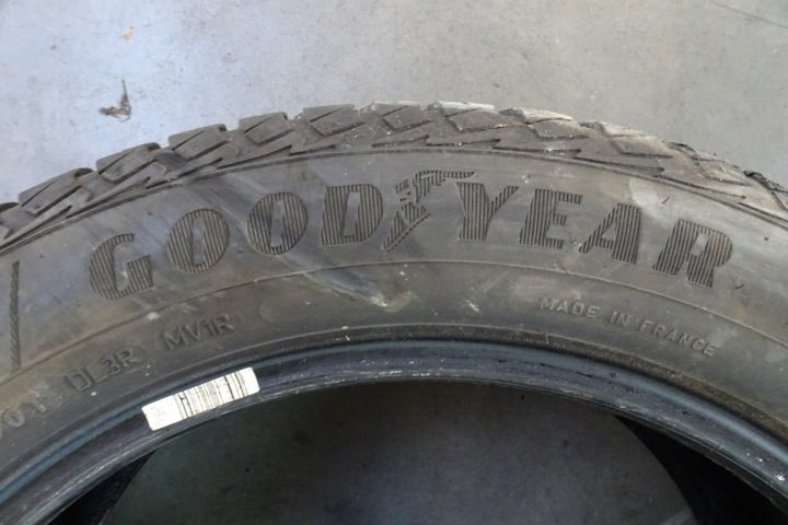 Шина всесезонная Goodyear Vector 4Seasons Gen-2 215/55R17 94 В сцепление на снегу (3PMSF) V0 - Volkswagen, фото 5