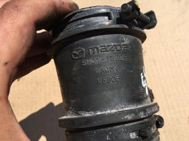 ТРУБА ИНТЕРКУЛЕРА SH01-13225 MAZDA 6 GJ ХОРОШАЯ, фото 2