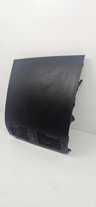 Воздухозаборник консоли MAZDA 3 (BK) B32H55311 1.6L дизель 80 кВт 2006, фото 3