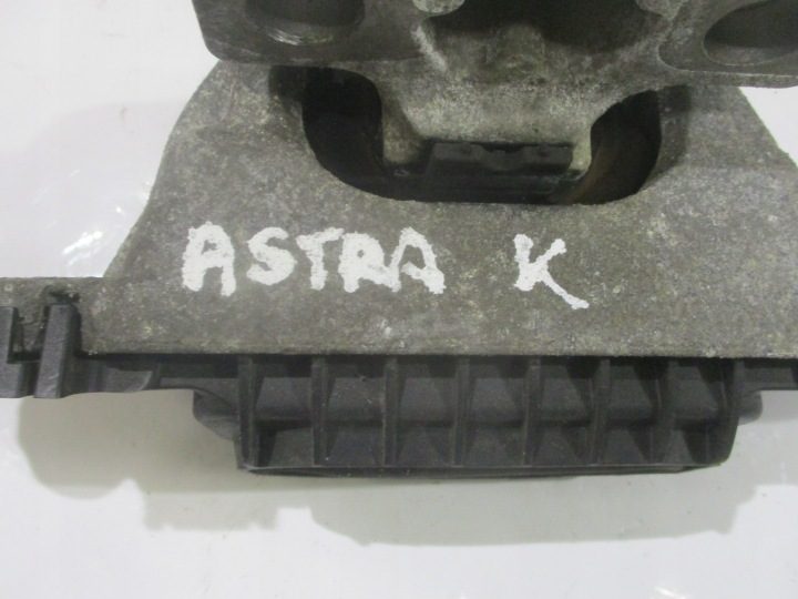 Подушка кронштейн двигателя Opel Astra K 5 в 1.6 CDTI 15-18, фото 4