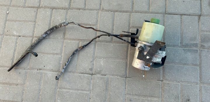 VW POLO 6R0 и НАСОС ГИДРОУСИЛИТЕЛЯ TRW, фото 1