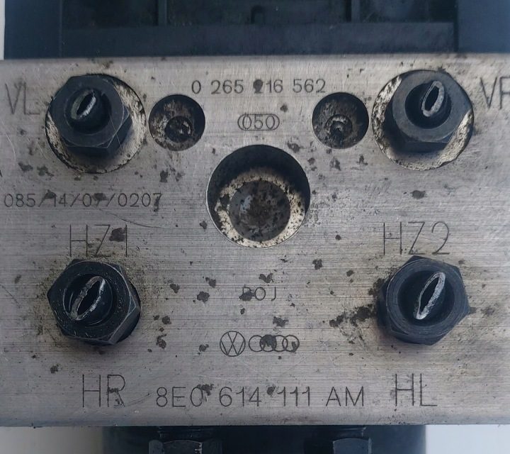 НАСОС ABS AUDI A4 A6 PASSAT B5 8E0614111AM 0265216562 027004282, фото 2