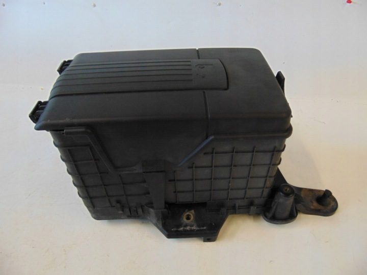 VW GOLF V PLUS PASSAT B6 корпус площадка аккумулятора 1K0915333, фото 4