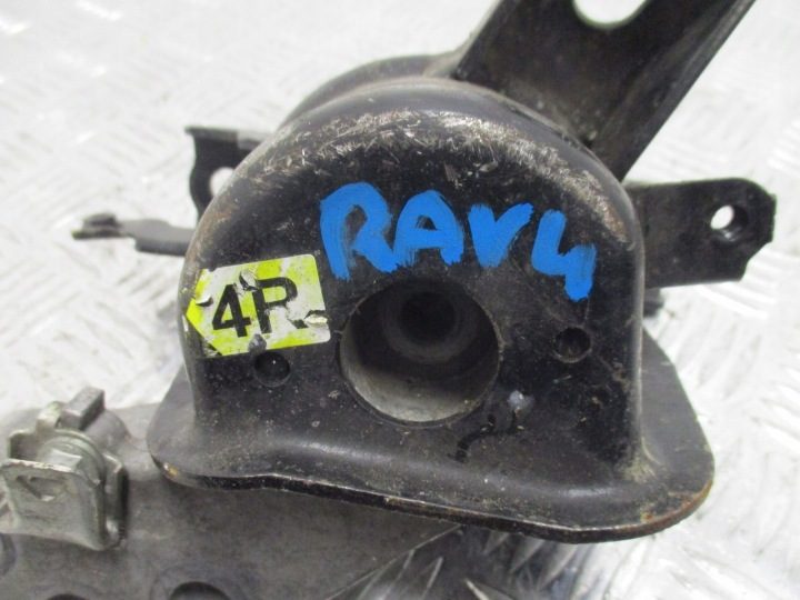 Подушка кронштейн двигателя Toyota Rav-4 2.5 Гибрид, фото 4