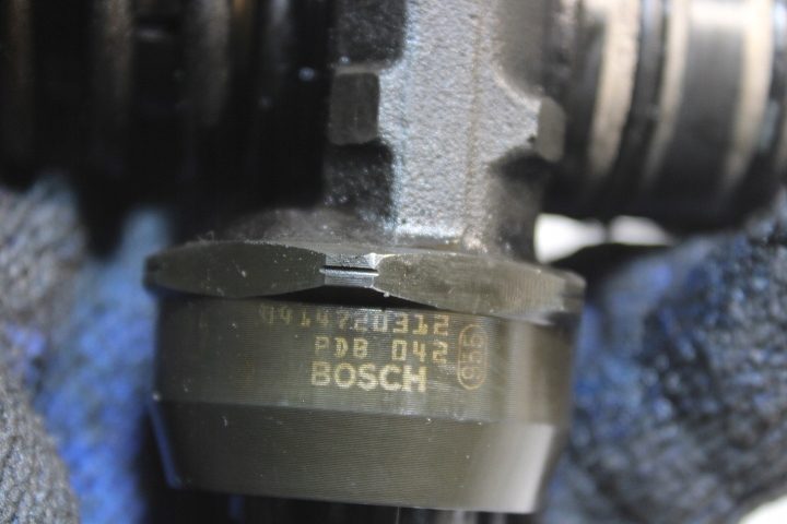 Насос-форсунки Passat B6 2.0TDI, фото 7